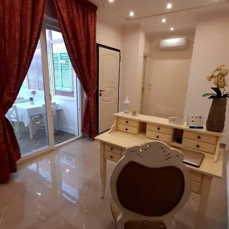 Orchidea Frühstückspension 3*