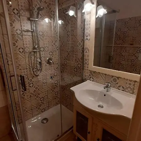 ベッド・アンド・ブレックファスト Orchidea