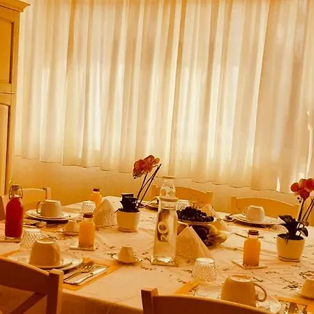 Orchidea 3* ジョイア・タウロ