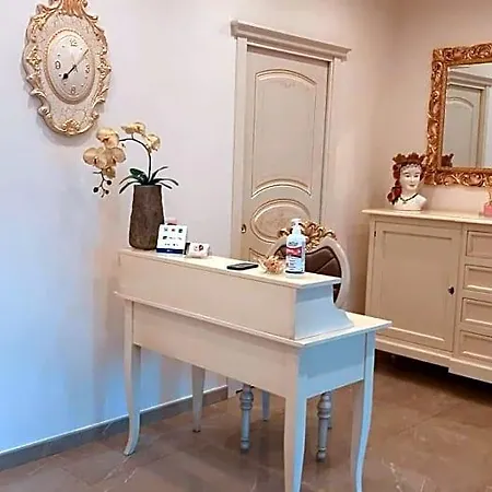 Orchidea Bed & Breakfast 3*
